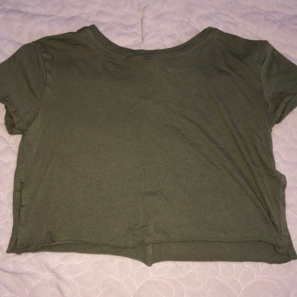 Crop top